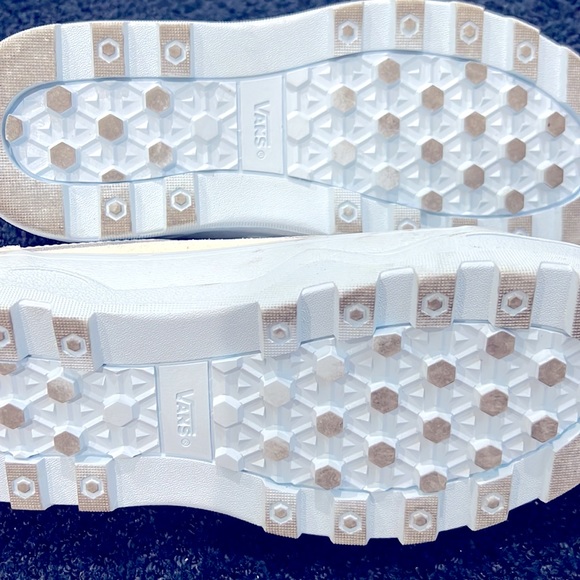 Pastel Pop Sentry Old Skool Vans. Size 7 - Picture 4 of 4